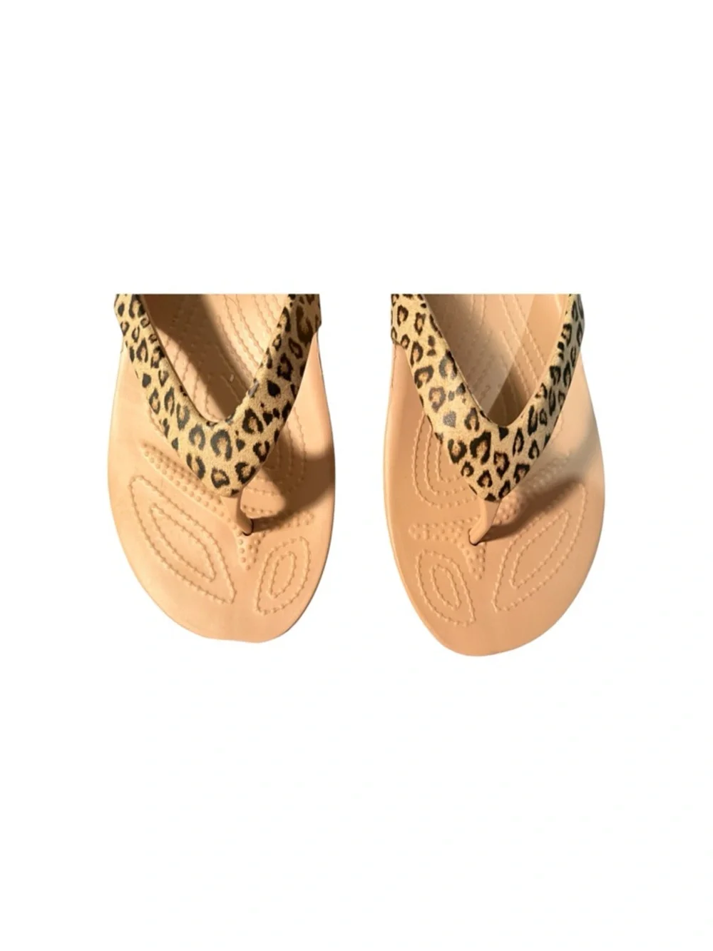 Croc’s Women’s Kadee 11 Leopard Print Flip Flop - Picture 5 of 7